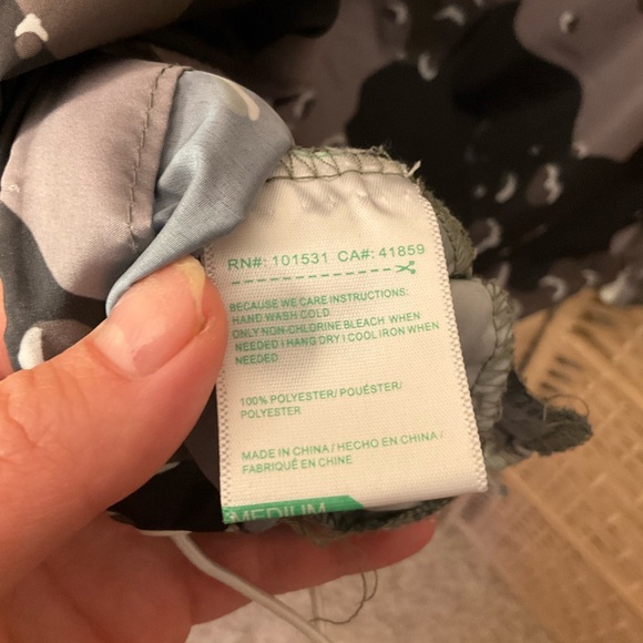 LRG Camo Windbreaker Jacket - Picture 12 of 14